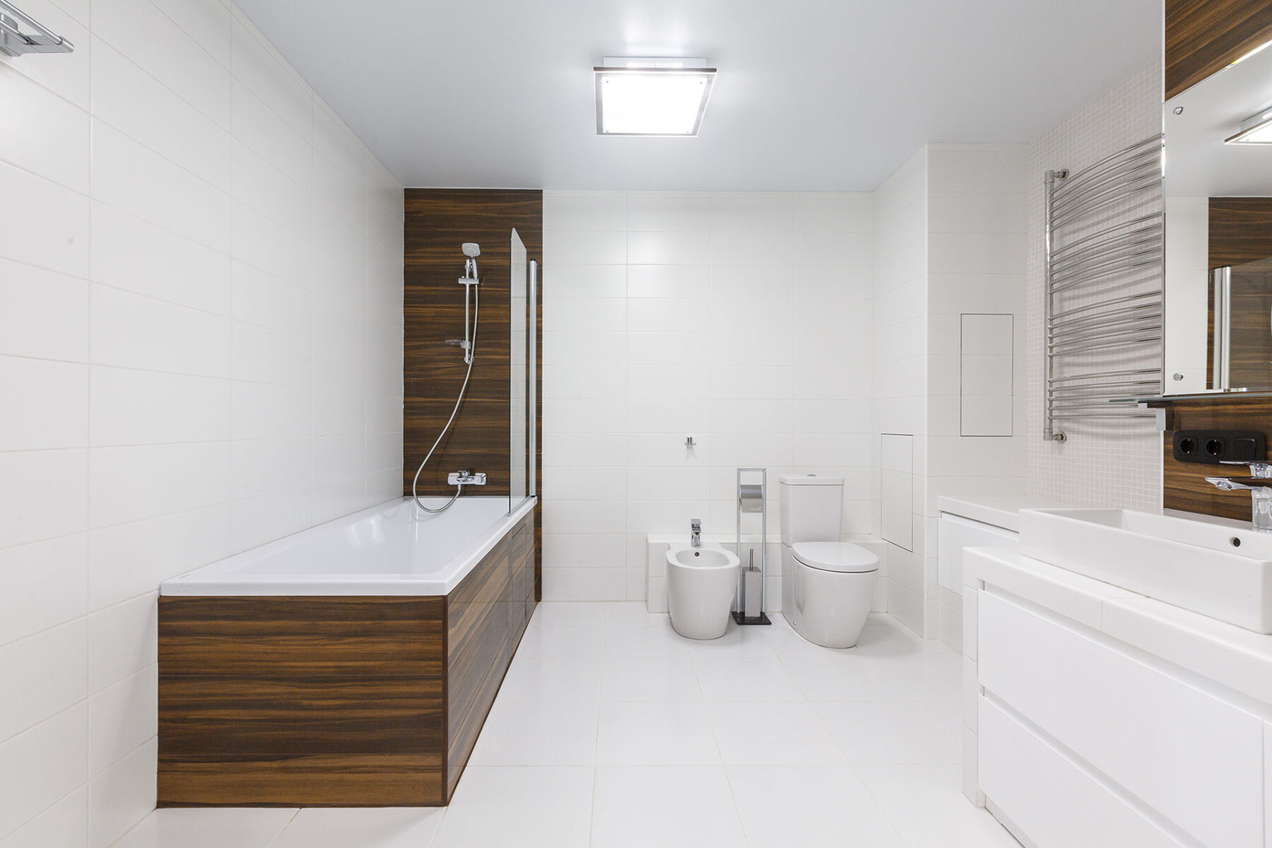 Bathroom Design & Remodeling in Queens and NYC | A&E Brothers